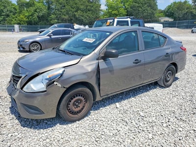 2015 Nissan Versa