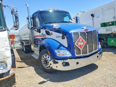 2017 Peterbilt 579