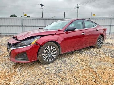 2025 Nissan Altima