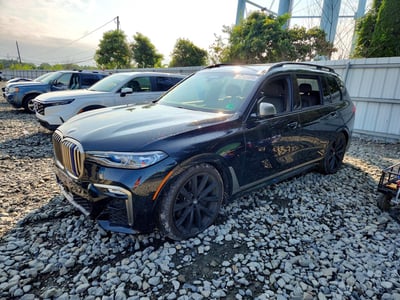 2021 BMW X7