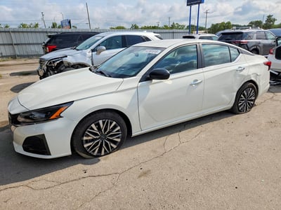 2025 Nissan Altima