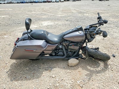 2017 Harley-Davidson FLHRXS