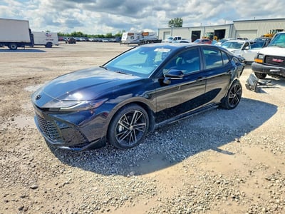 2025 Toyota Camry Hybrid