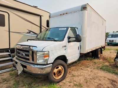 2016 Ford E-350