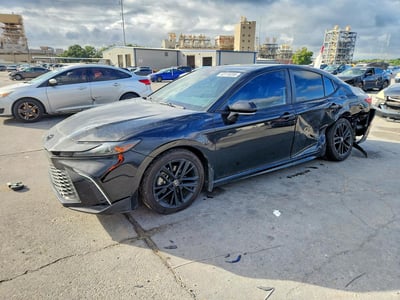 2025 Toyota Camry Hybrid