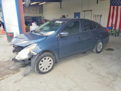 2016 Nissan Versa