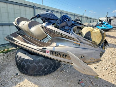 2010 Yamaha Wave Runner Fx