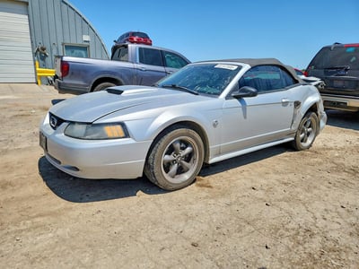 2004 Ford Mustang