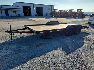 2026 Triple Crown Trailers Unknown
