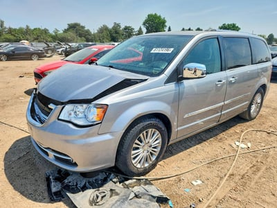 2016 Chrysler Town & Country
