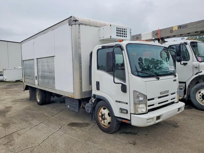 2015 Isuzu NRR