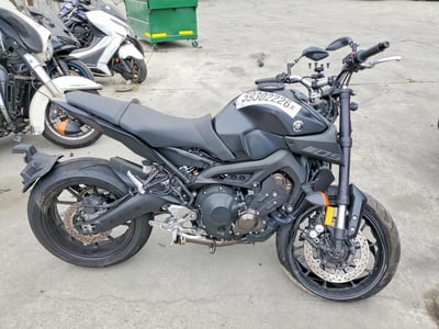 2018 Yamaha FZ-09