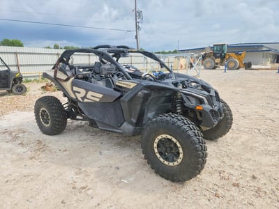 2017 Can-Am Maverick X3