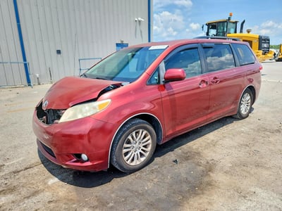 2012 Toyota Sienna