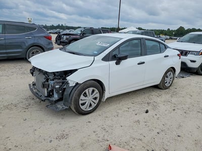 2025 Nissan Versa