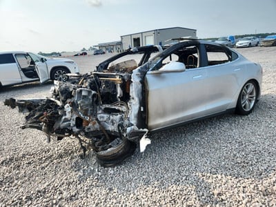 2015 Tesla Model S