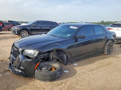 2017 Chrysler 300s