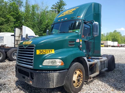 2017 Mack CXU600