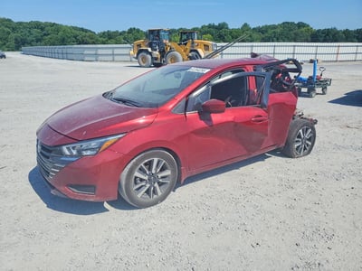 2025 Nissan Versa
