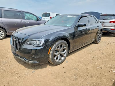 2023 Chrysler 300s