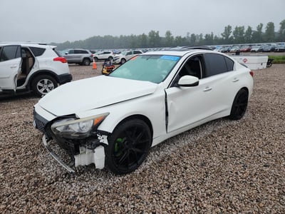 2015 Infiniti Q50