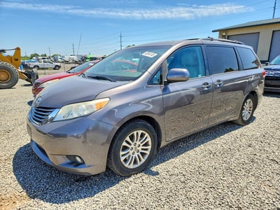 2011 Toyota Sienna