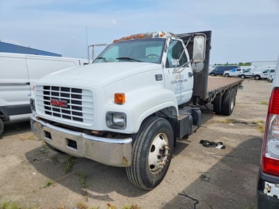2001 GMC C7
