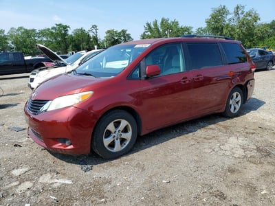 2012 Toyota Sienna