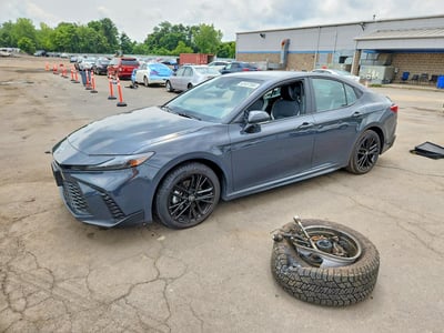 2025 Toyota Camry Hybrid