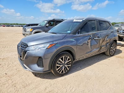 2023 Nissan Kicks