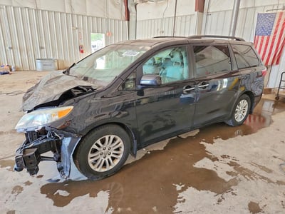 2015 Toyota Sienna