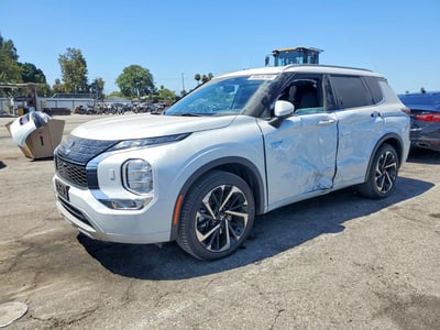 2024 Mitsubishi Outlander