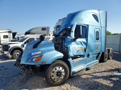 2021 Freightliner Cascadia 126