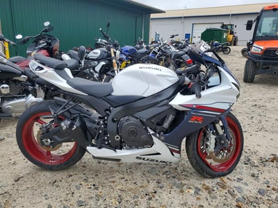 2025 Suzuki GSX-R600