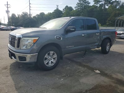 2017 Nissan Titan