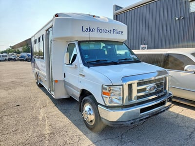 2012 Ford E-450 Super Duty