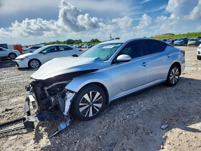 2022 Nissan Altima