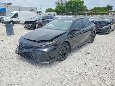 2025 Toyota Camry Hybrid