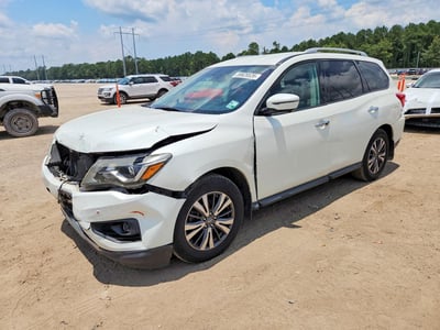 2017 Nissan Pathfinder