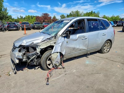 2008 Kia Rondo