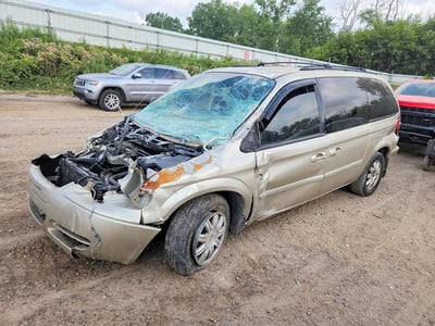 2005 Chrysler Town & Country