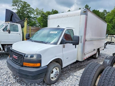 2022 GMC Savana