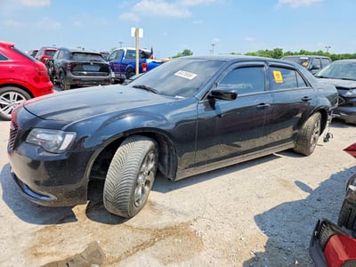2016 Chrysler 300s