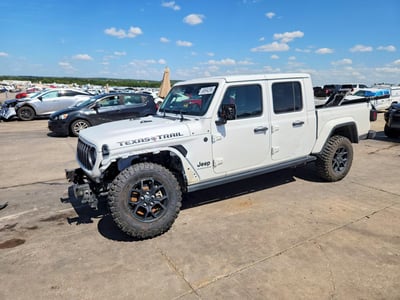 2024 Jeep Gladiator