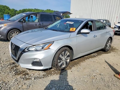 2020 Nissan Altima