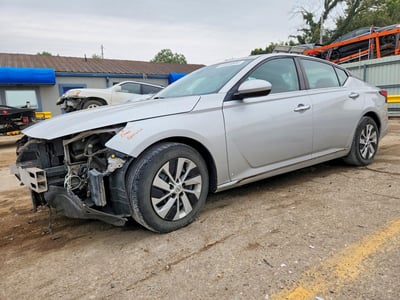 2020 Nissan Altima