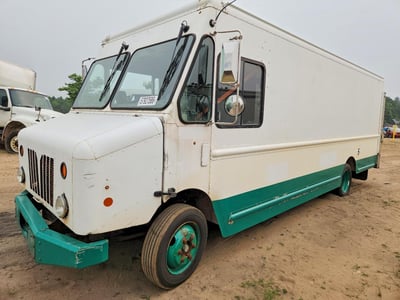 2015 Freightliner MT45