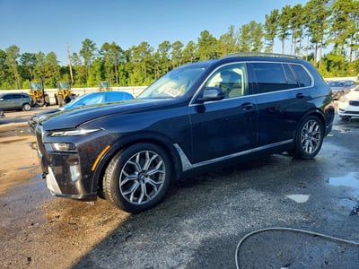 2023 BMW X7