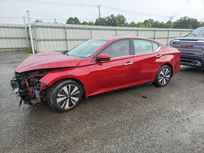 2020 Nissan Altima
