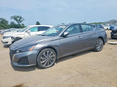 2025 Nissan Altima